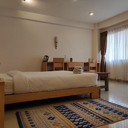 Sayami Home Patan Kültér fotó